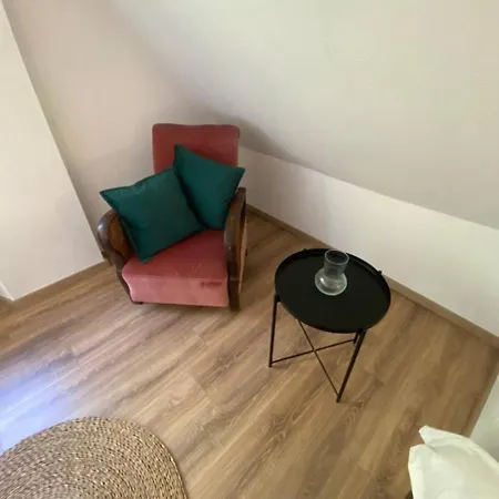 La Petite Maison דירה *