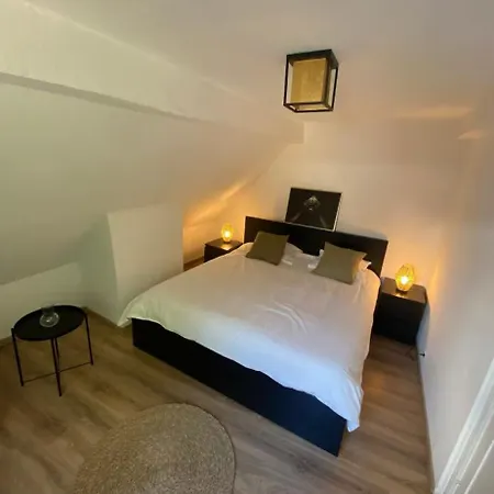 La Petite Maison
